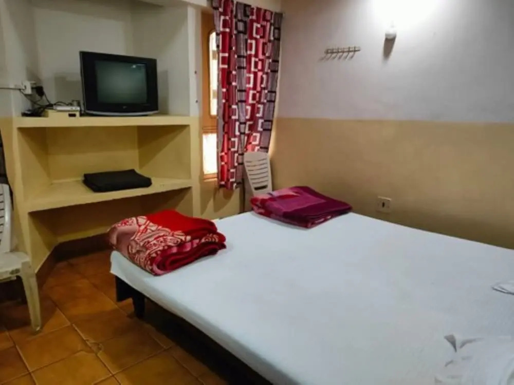 Goroomgo Mayagiri hotel Patna
