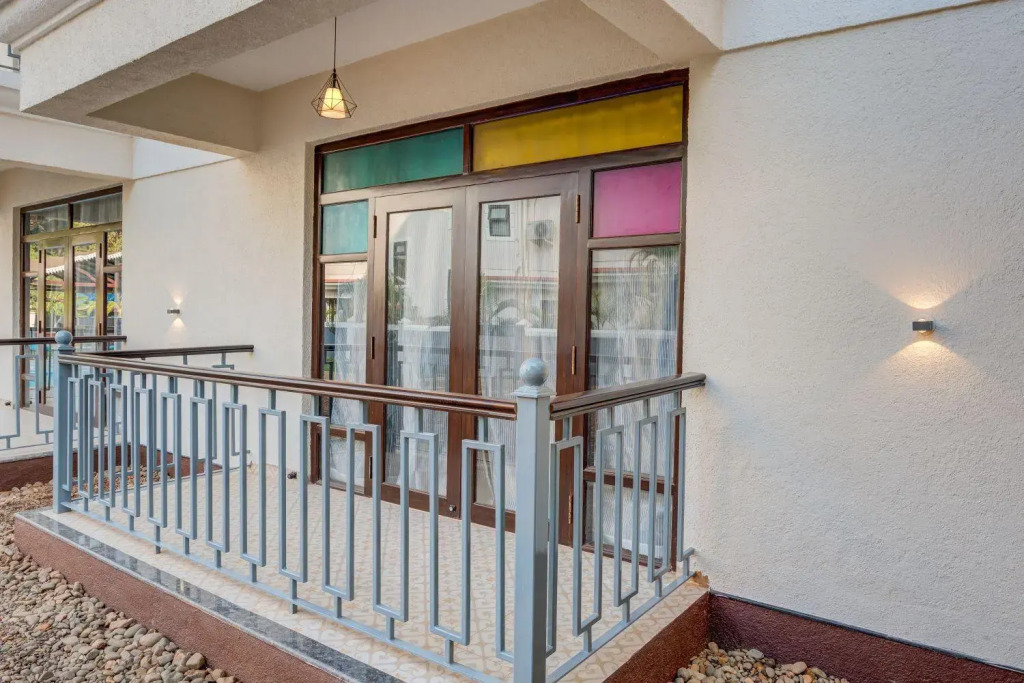 Luxurious Villa with Private Swimming Pool, Kids Pool, Games, Private Parking