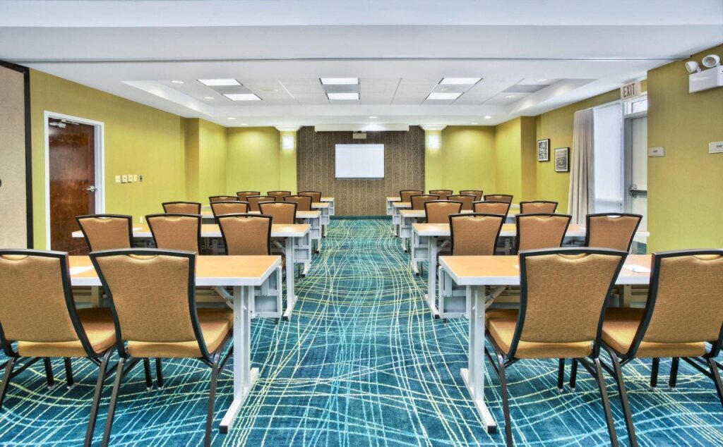 SpringHill Suites by Marriott Chicago Southwest at Burr Ridge Hinsdale