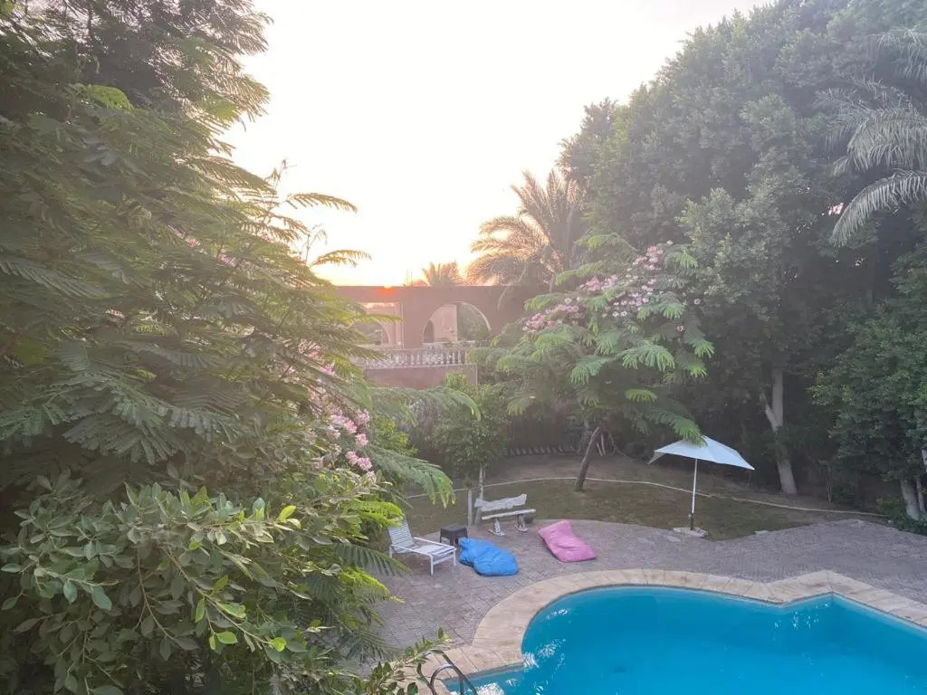 Villa by the Pyramids