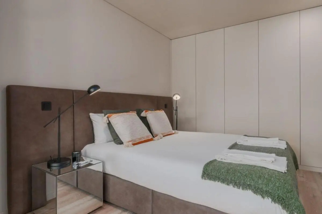 City Luxury Apartment, Downtown Porto near Metro