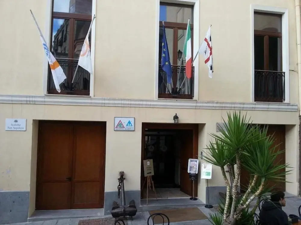 Hostel Marina