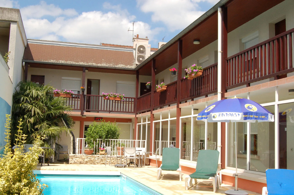 Logis Hôtel Au Tambour
