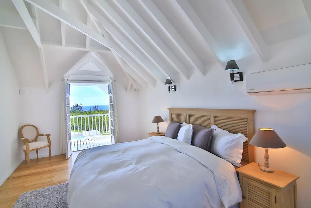 Hamptons Villa