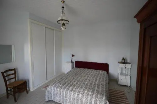 Maison 6 pers jardin clôturé à 300m de la plage