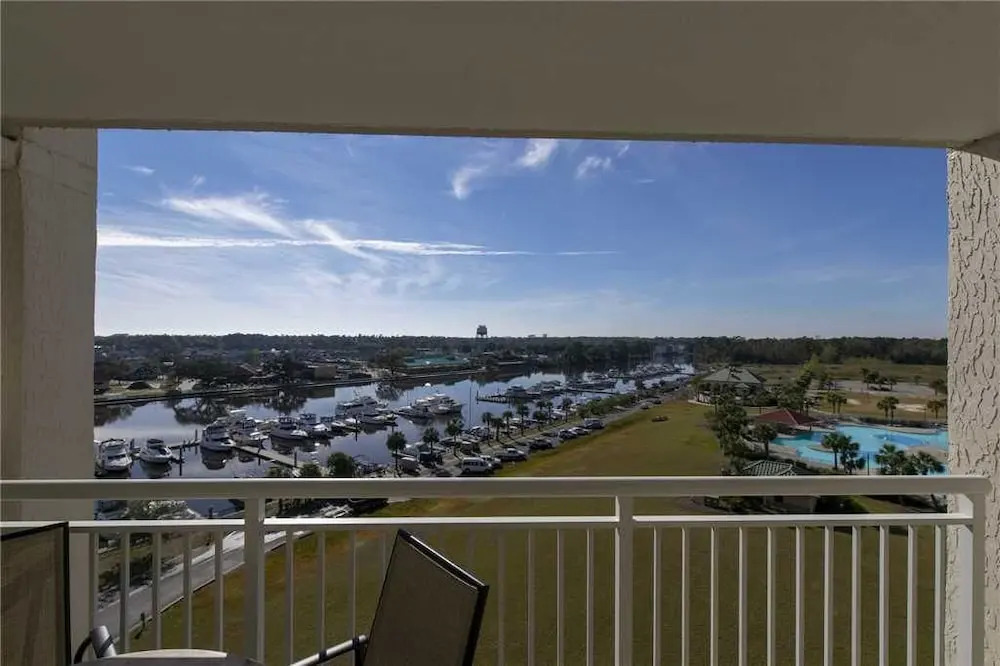 Yacht Clubs #1-801B - 2 Br Condo