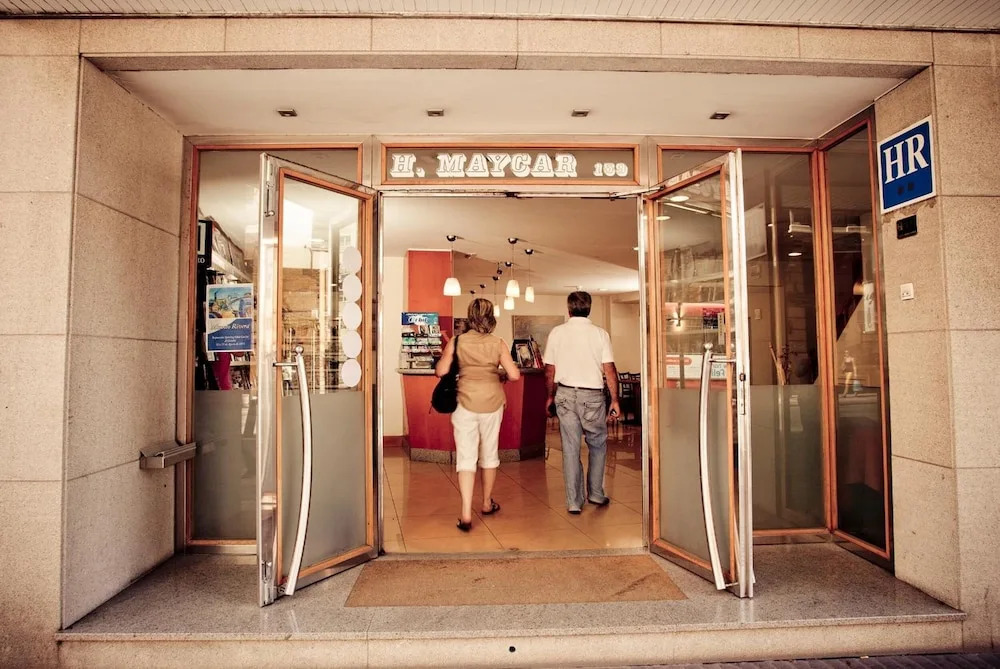 Hotel Maycar