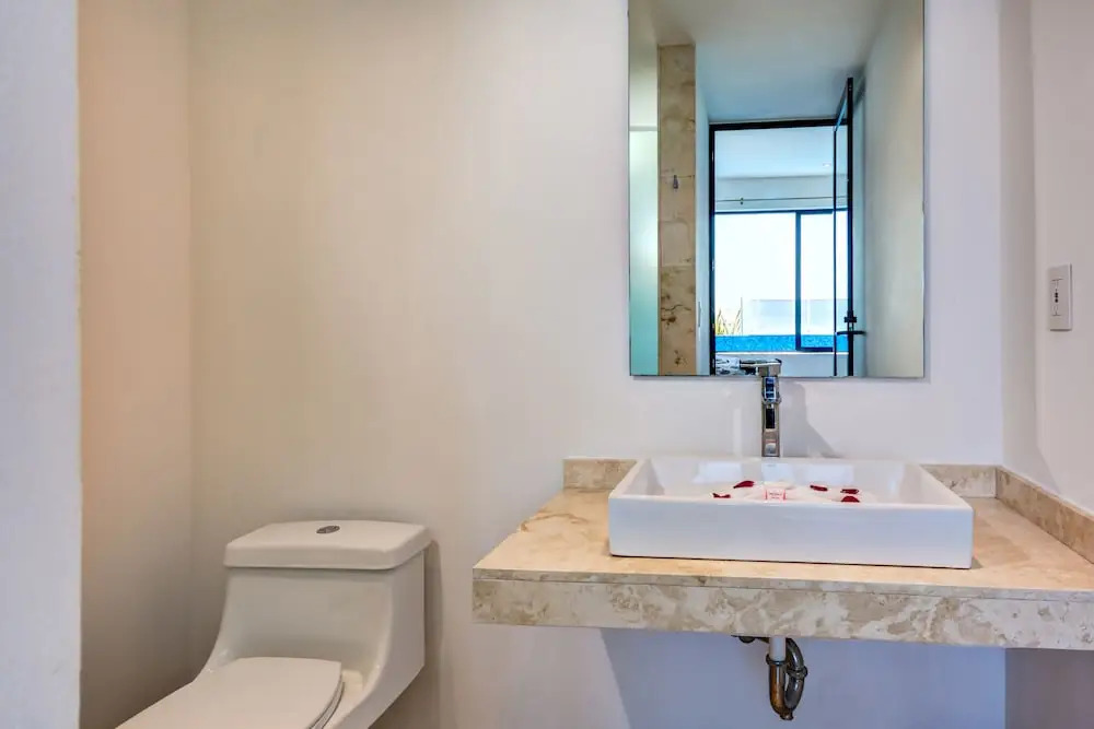 Anah Suites by Las Flores Vacation Rentals