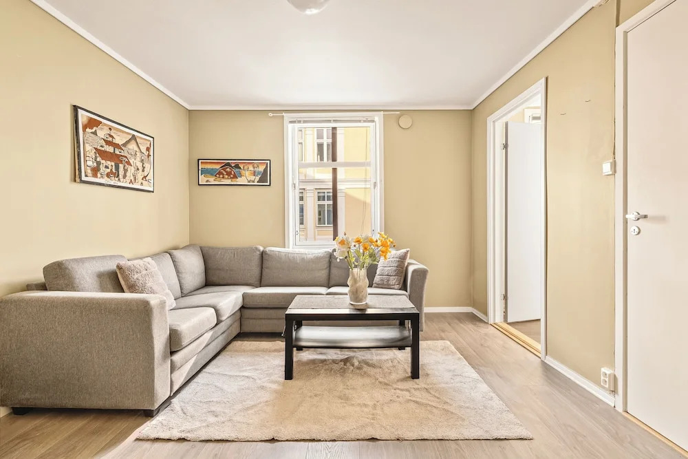 City Center Apartment with balcony