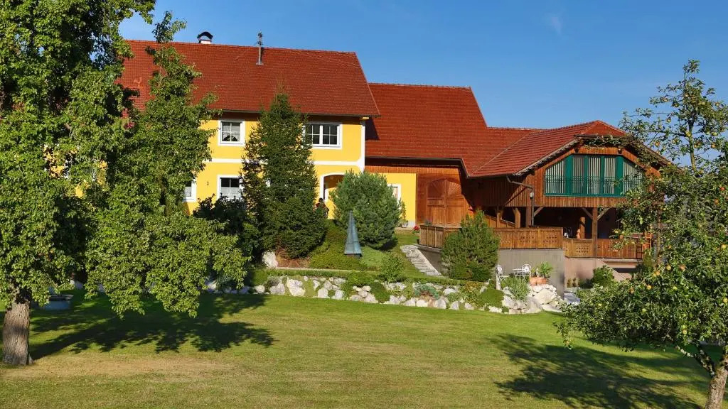 Ferienwohnungen Hanetseder