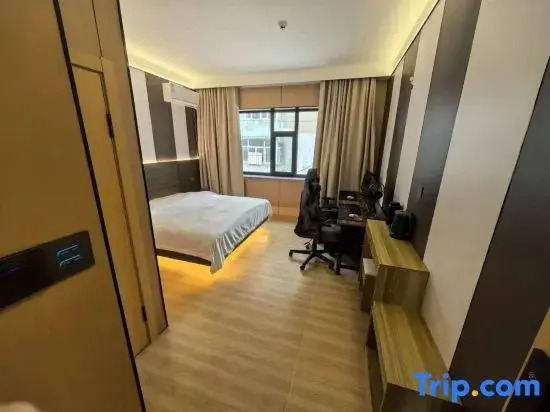 Mr. Banshi Hotel (Fularji)