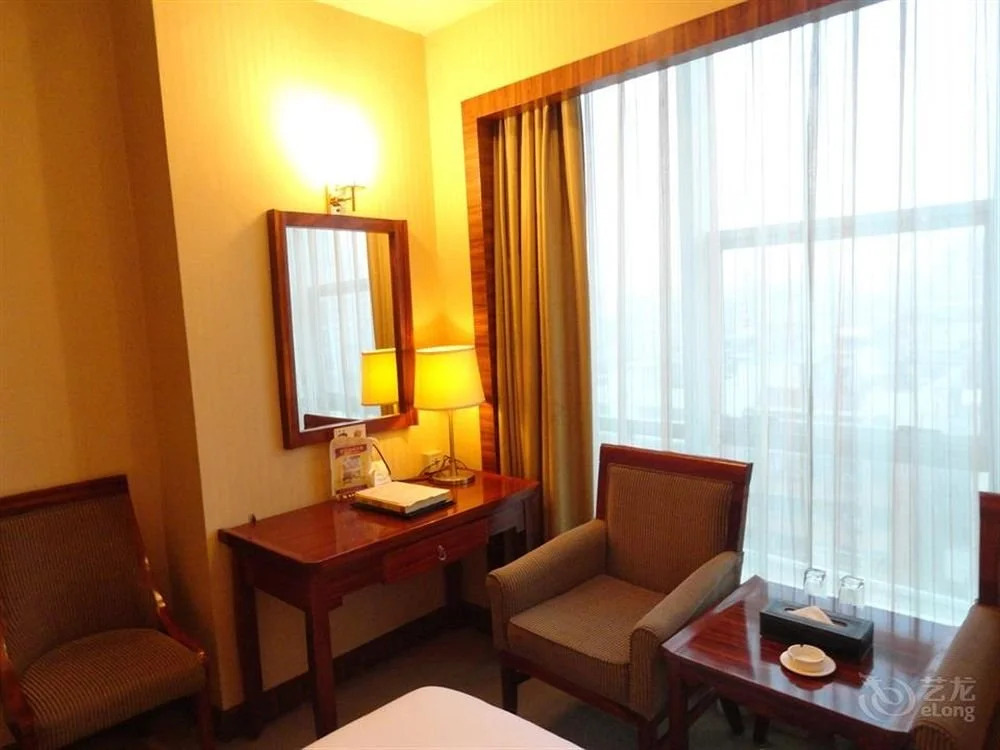 City Convenient Hotel Longhua Subway Station