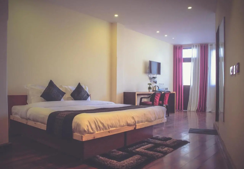 Tripli Hotels M & Resort