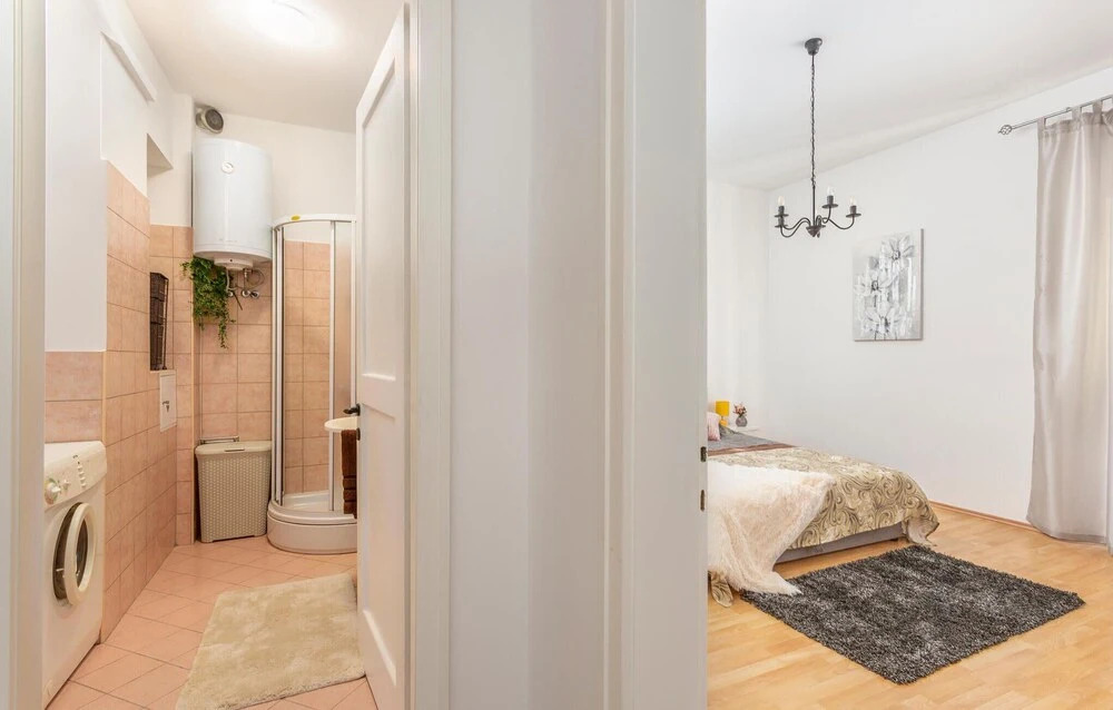 Nice Apartment in Rijeka With Wifi and 1 Bedrooms