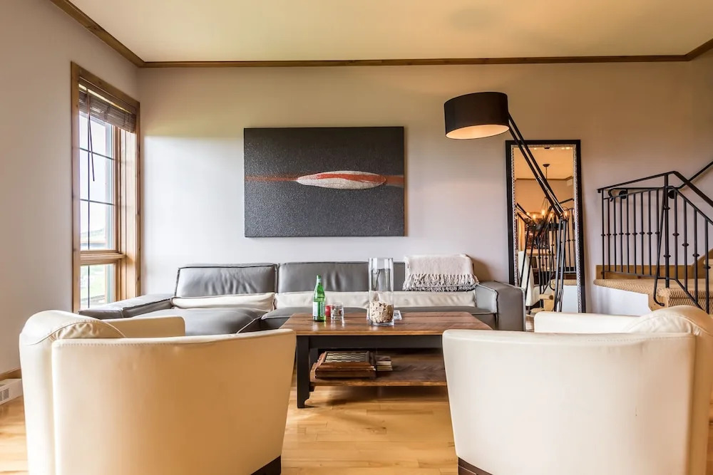 Equinoxe by Tremblant Platinum