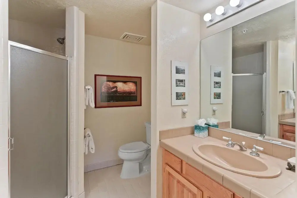 Powder Run at Deer Valley Resort - Two Bedroom Condo with Hot Tub #A13 2 Condo