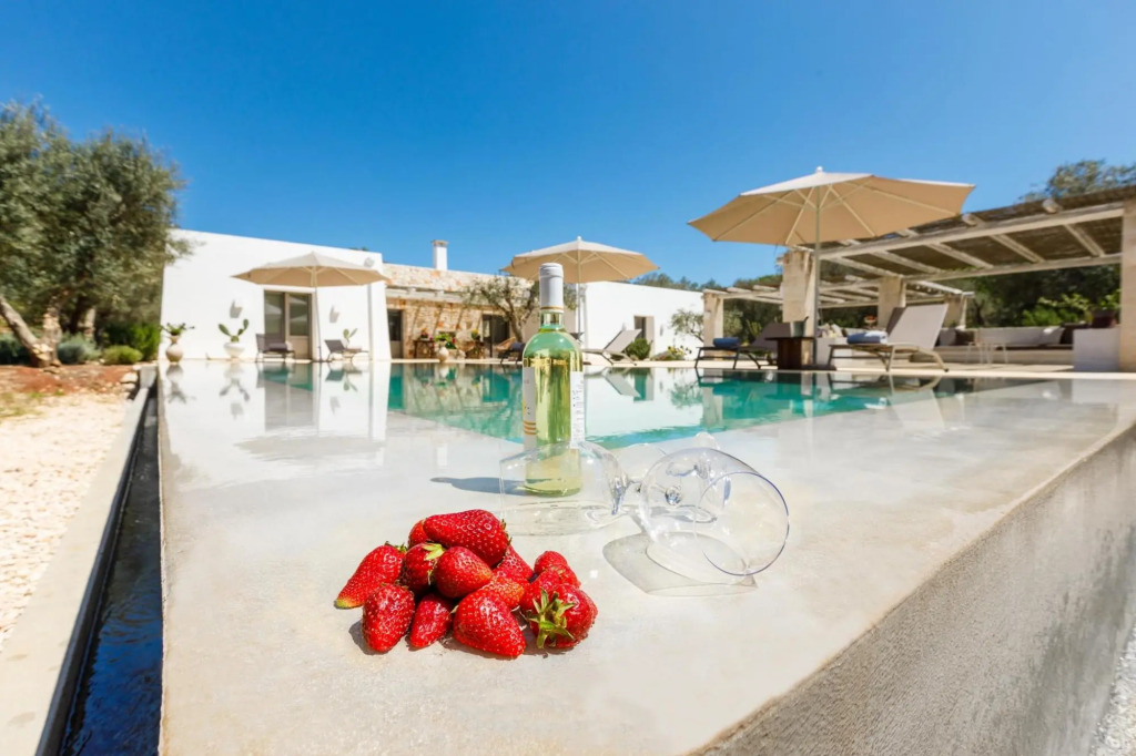 Lamia del Bosco con Piscina