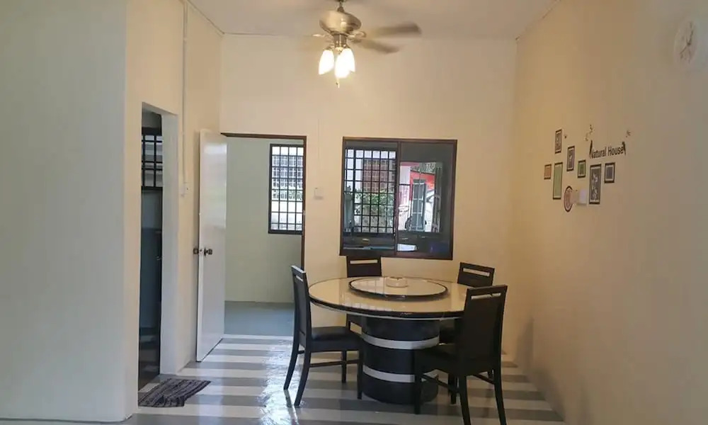 N&T Budget Homestay