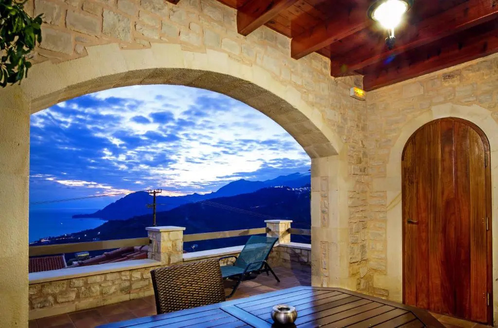 AnnaView Apartments & Suites
