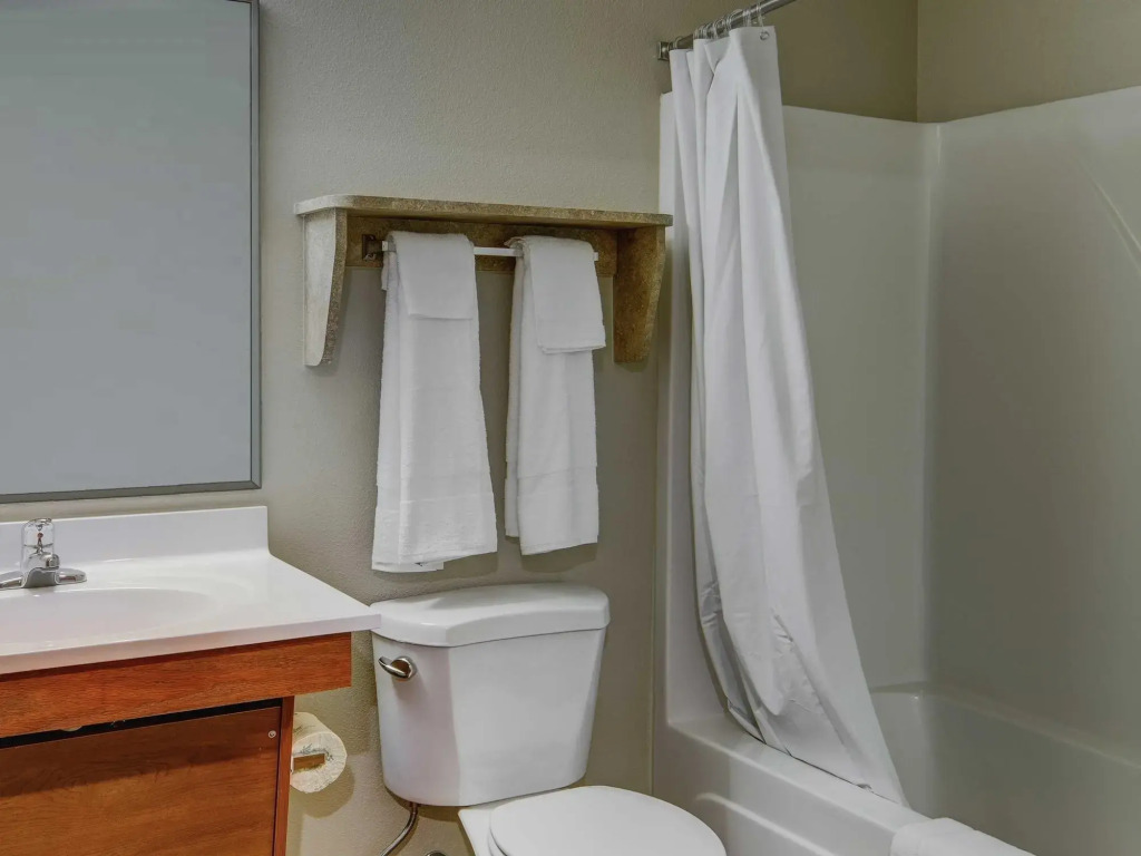 WoodSpring Suites Macon West I-475