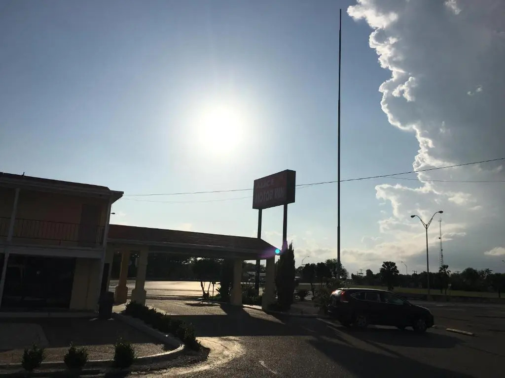 Alice Motor Inn