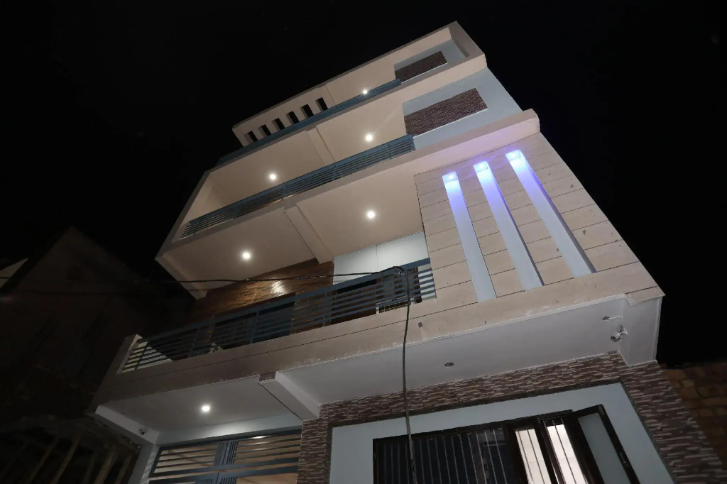 OYO 38577 Hotel 4 Fingures Inn