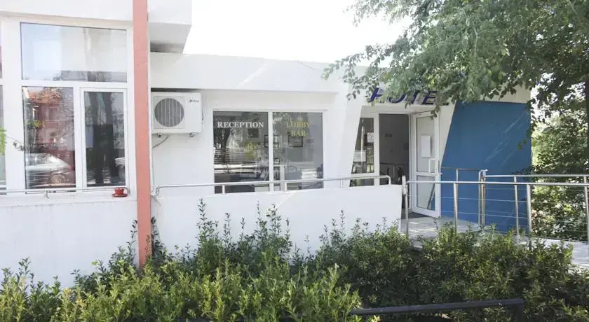 Ribarska Sreshta Family Hotel
