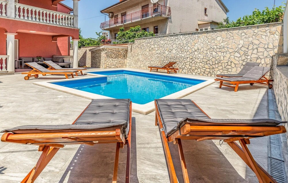 Nice Home in Pula With Outdoor Swimming Pool, Wifi and 3 Bedrooms