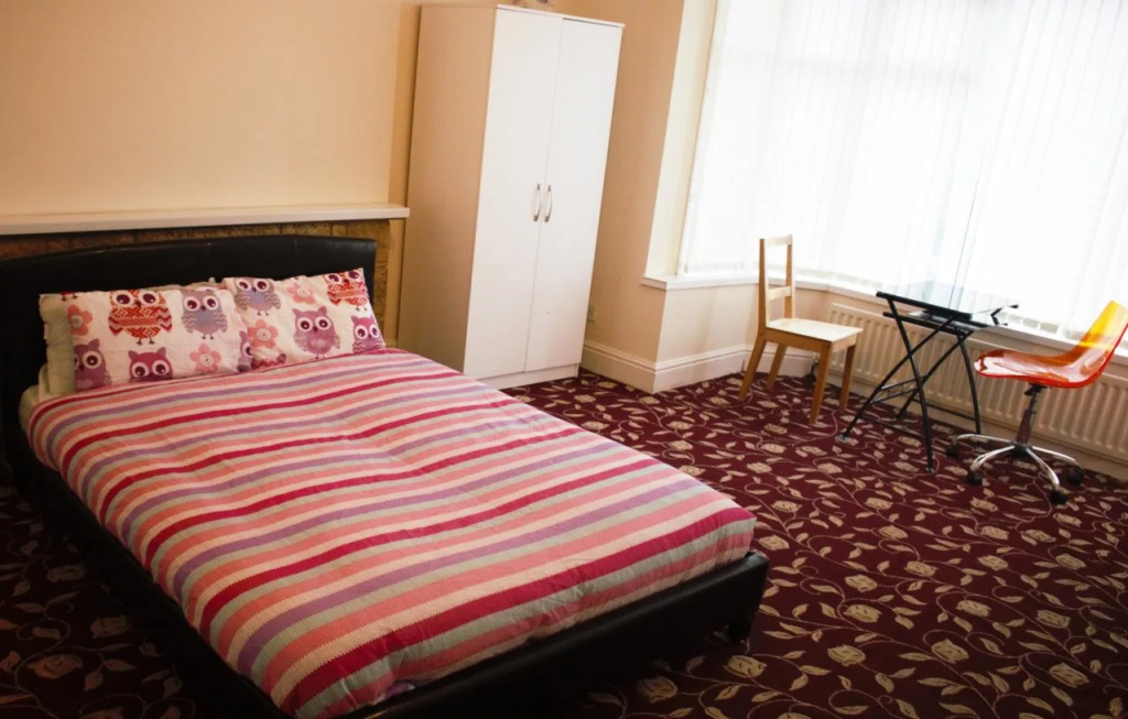 Birmingham Guest House 04