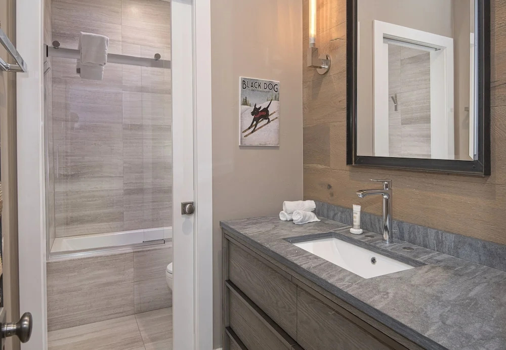 Sun Vail 14a 3 Bedroom Condo by RedAwning
