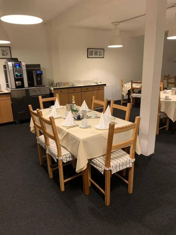 Hotel U Mülheim Free Parking Highspeed WiFi