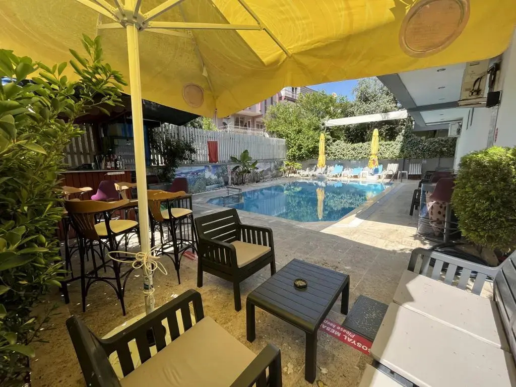 Hotel Lunay