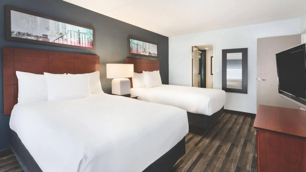 TownePlace Suites by Marriott Charlotte LoSo Airport