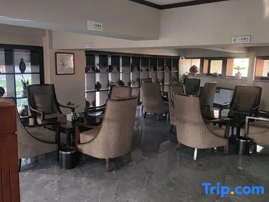 Yucheng Hotel