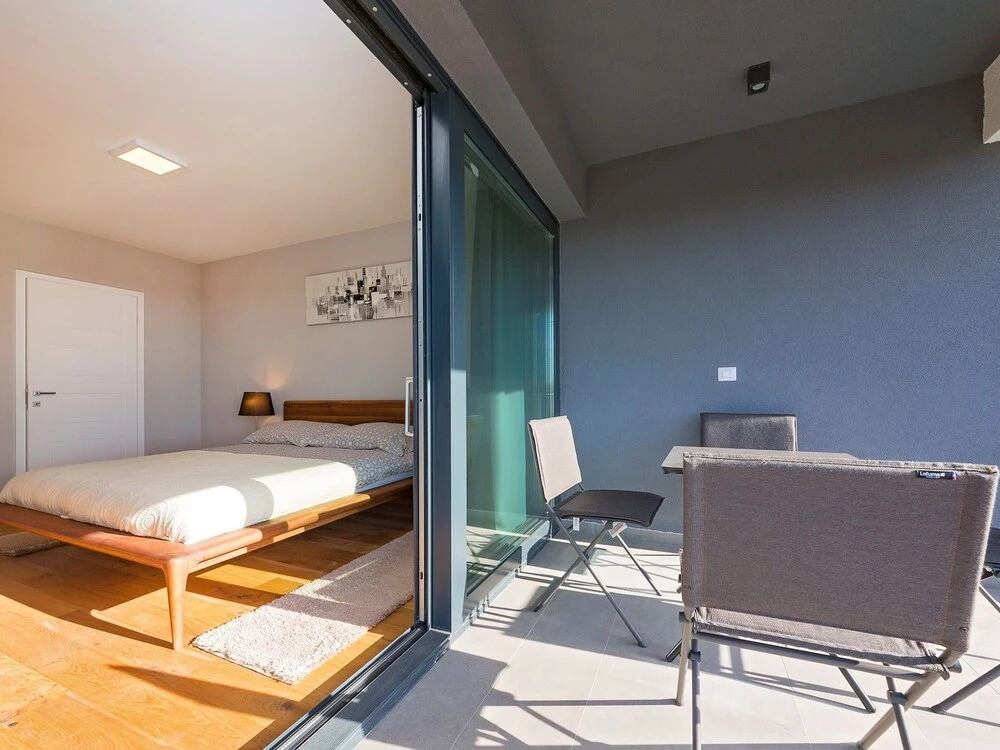 Luxurious Villa in Porec With Jacuzzi