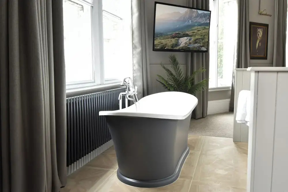 Yorkshire Grey Pub & Rooms
