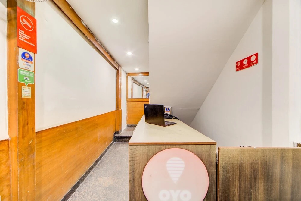 OYO 4025 Hotel Meredian Orchid