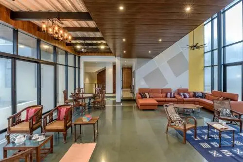 SaffronStays Falcon Hill, Lonavala - luxury villa with infinity pool near Lions Point