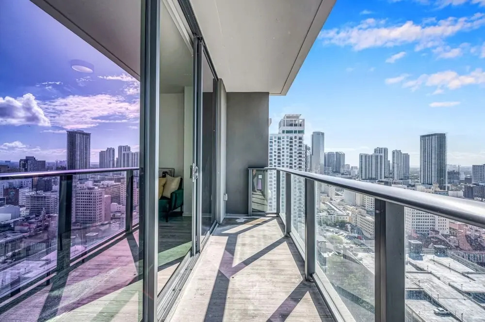 Miami Luxury Studio With City View