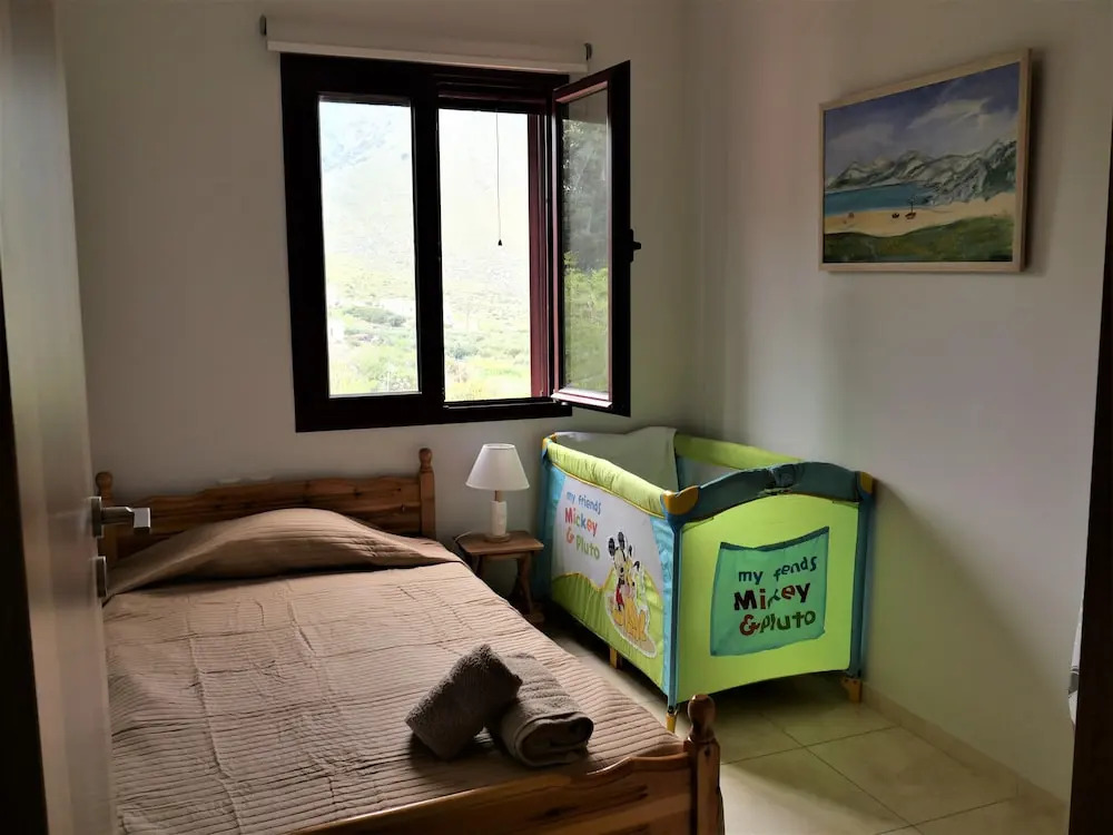 ALONI cottage