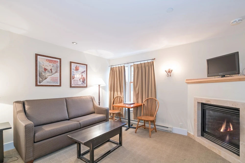 Mountainside Inn 106 1 Bedroom Condo by Alpine Lodging Telluride