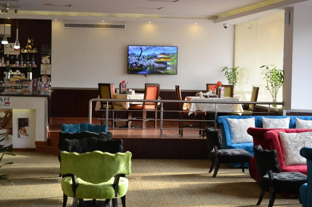 Al Balad Inn Corniche