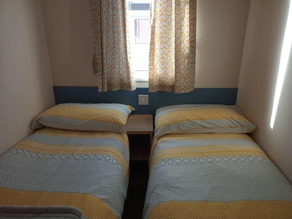 Impeccable 3-bed Chalet Close to Edinburgh