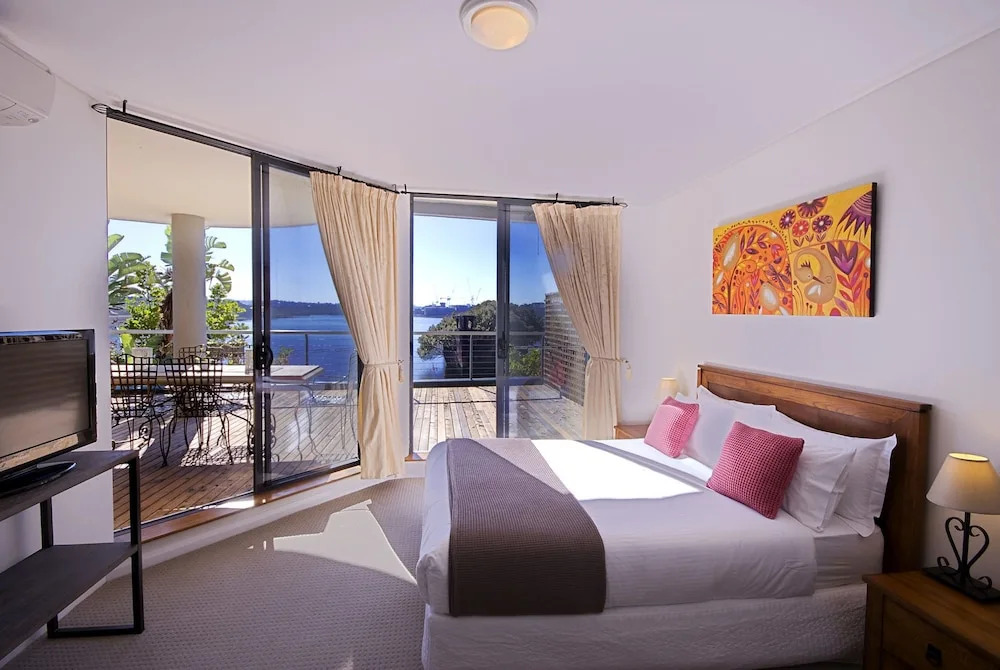 ShortOzStay at Mariners Cove