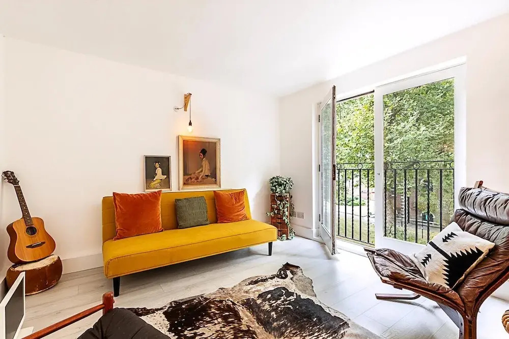 Tranquil 2 Bedroom Apartment in East London