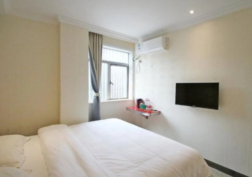 GreenTree Alliance Shanghai Minhang District Hongqiao Hub Huanghua Road Hotel