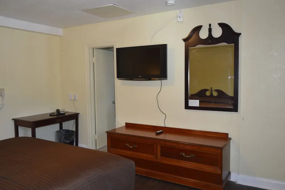 Regency Inn