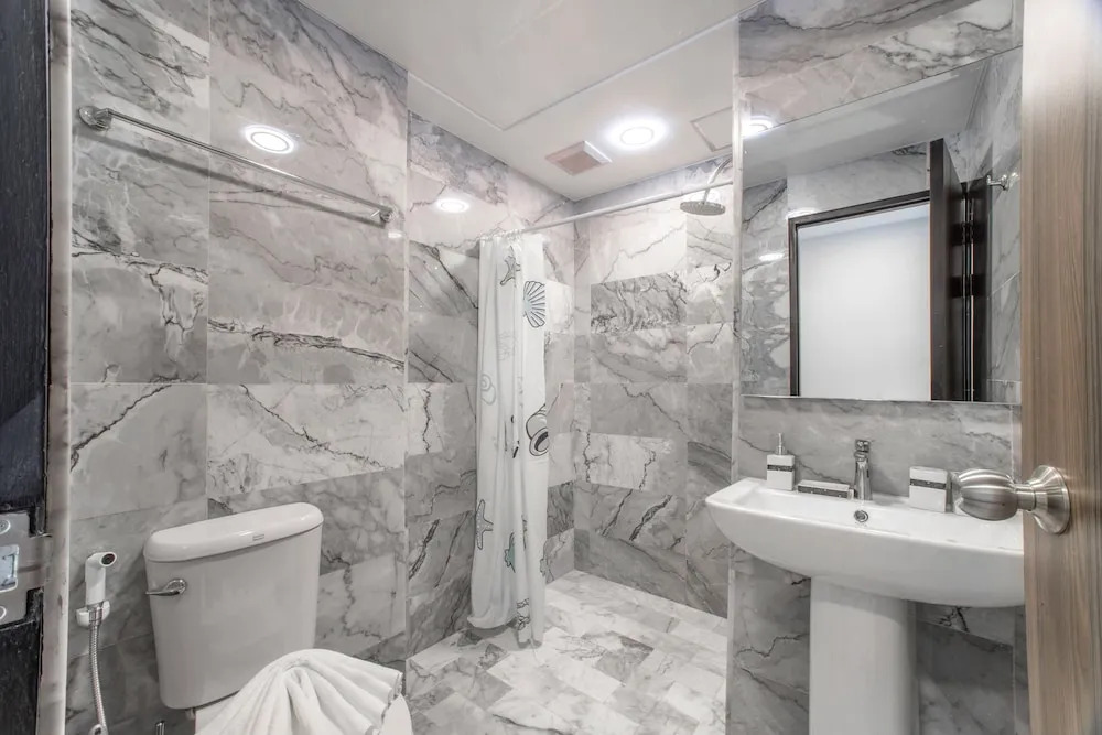 KAI Condo 1BR Pool View NBC Nai Harn