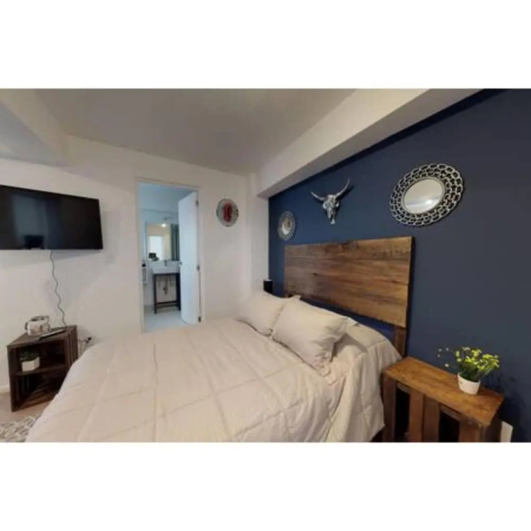Perfect City Center Pad