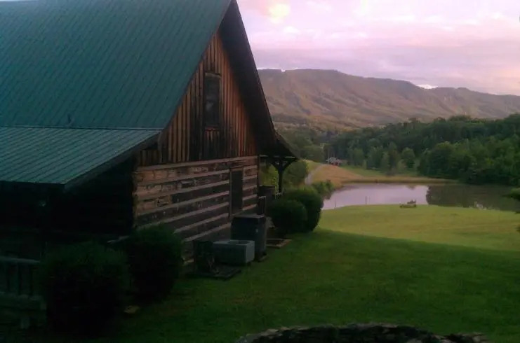 Misty Meadow Farm & Cabin